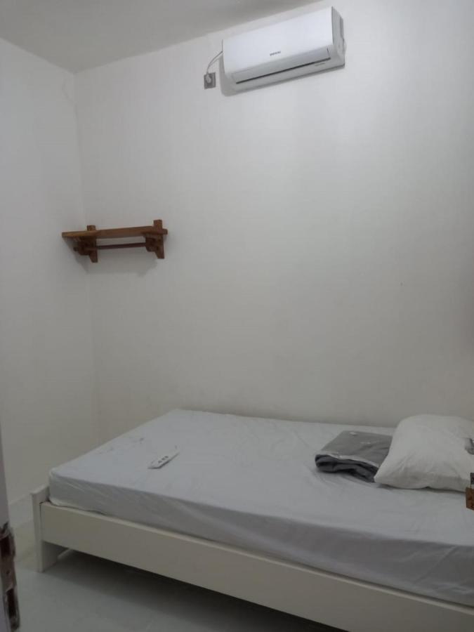 Oyo 90974 Homestay Golo Koe Sejahtera ラブハン・バジョ エクステリア 写真