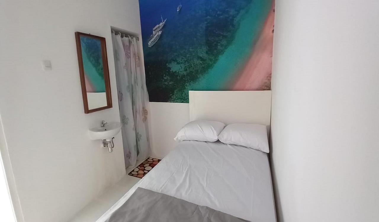 Oyo 90974 Homestay Golo Koe Sejahtera ラブハン・バジョ エクステリア 写真